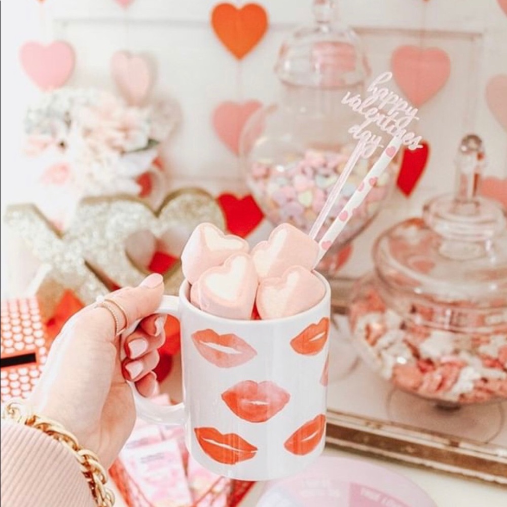 Meet your Posher, Claire